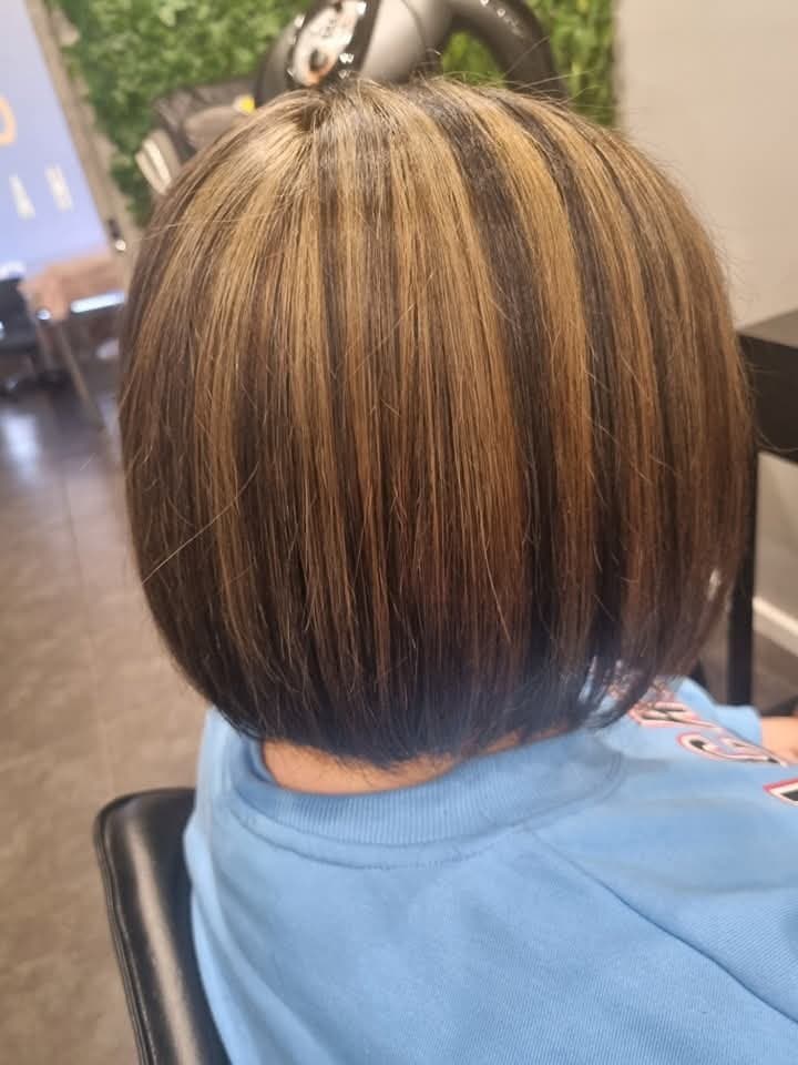 Caramel highlighted bob